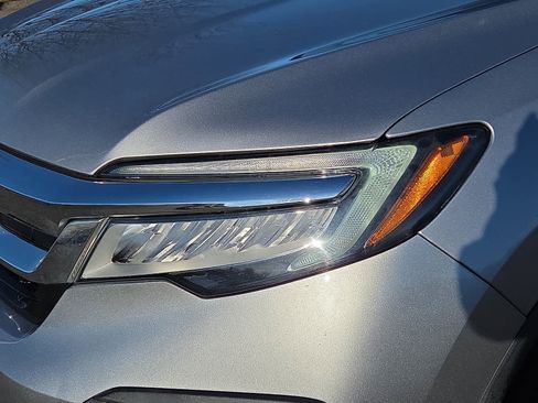 Used 2019 Honda Pilot Elite image 10