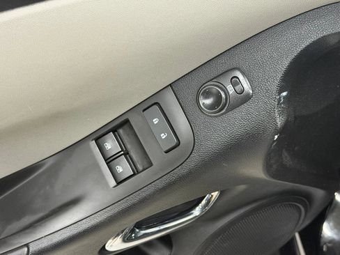 Used 2013 Chevrolet Camaro LS RWD image 24