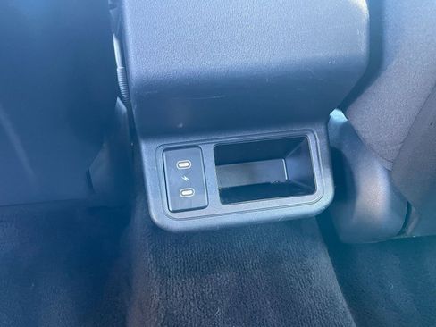 Used 2025 Kia K4 LXS image 25