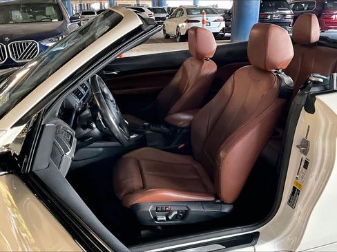 Used 2016 BMW 228i Convertible image 7