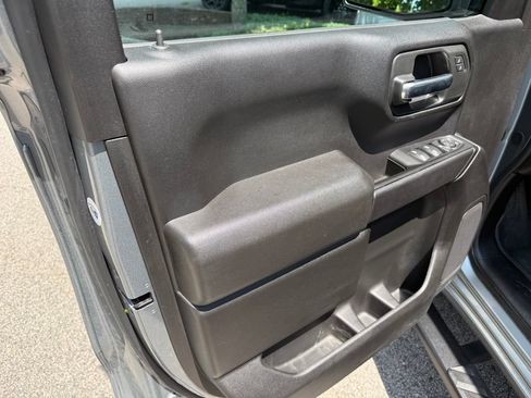 Used 2026 Chevrolet Silverado 1500 Custom w/ LPO, Dark Essentials Package AWD/4WD image 13