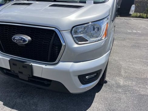 Used 2021 Ford Transit 350 XLT RWD image 11