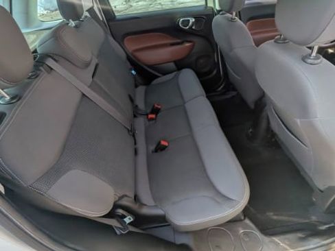 Used 2014 FIAT 500L Trekking w/ Popular Equipment Group image 20