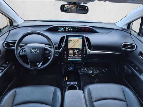 Used 2022 Toyota Prius Prime XLE FWD image 17