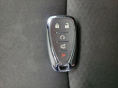 Used 2024 Chevrolet Malibu LT image 32