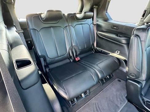 Used 2025 Jeep Grand Cherokee L Limited w/ Black Appearance Package image 27