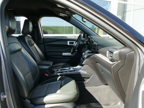Used 2022 Ford Explorer Timberline image 41