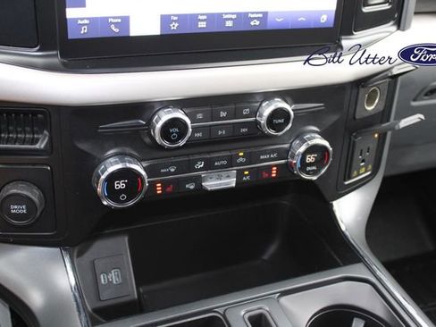 Certified 2021 Ford F150 XLT w/ Equipment Group 302A High image 19