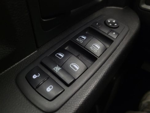 Used 2019 RAM 1500 Tradesman w/ Popular Equipment Group AWD/4WD image 27