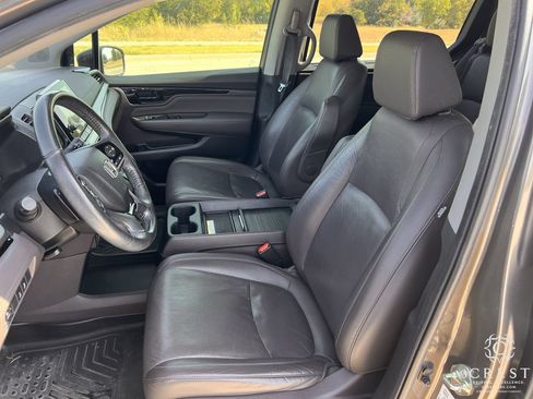 Used 2020 Honda Odyssey Elite image 21