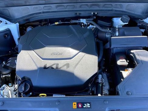 Used 2024 Kia Telluride SX Prestige X-Line image 9