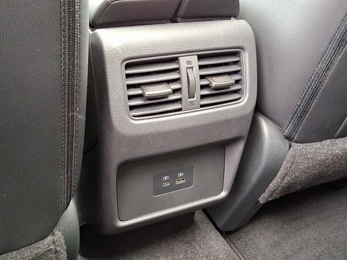 Certified 2023 Nissan Rogue SL image 13