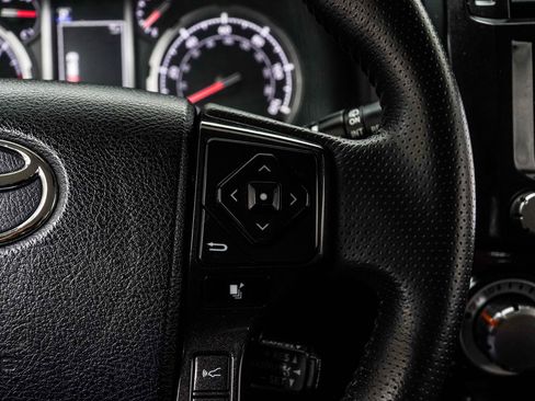 Used 2024 Toyota 4Runner TRD Off-Road AWD/4WD image 30
