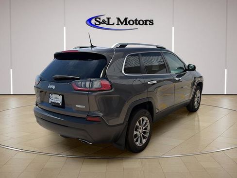 Used 2019 Jeep Cherokee Latitude Plus w/ Comfort/Convenience Group AWD/4WD image 7