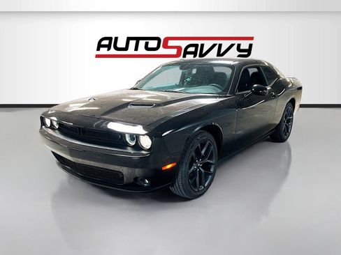 Used 2023 Dodge Challenger SXT w/ Blacktop Package RWD image 3