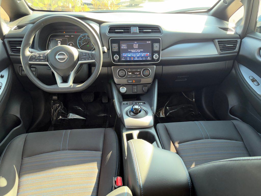 Used 2025 Nissan Leaf S FWD image 20