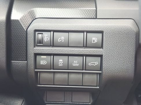 Used 2025 Toyota 4Runner Limited image 23