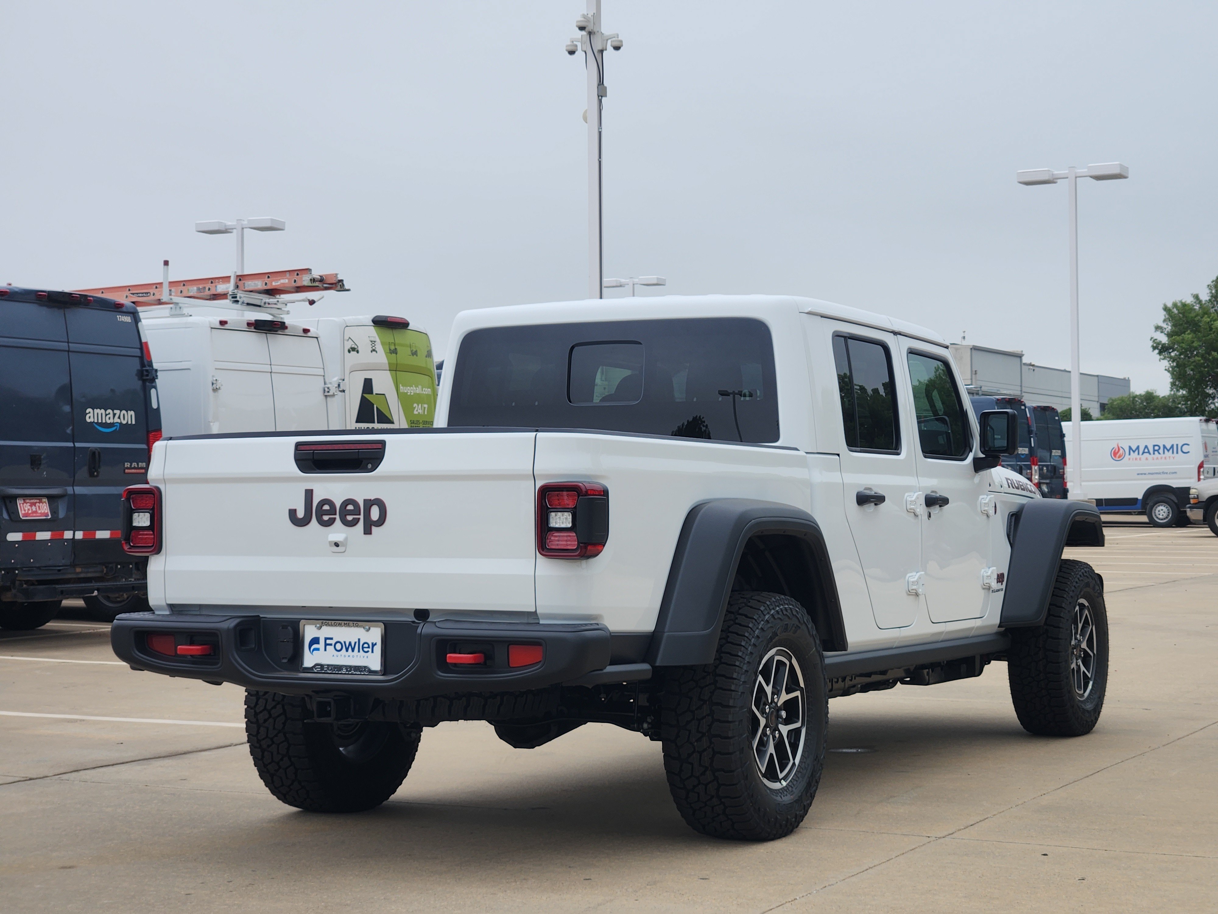 New 2026 Jeep Gladiator Rubicon w/ Steel Power Dome Hood Package AWD/4WD image 4