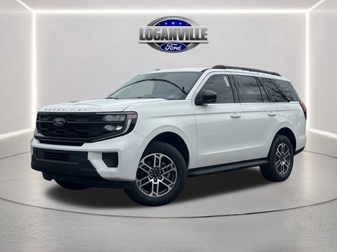 New 2026 Ford Expedition Active RWD image 1
