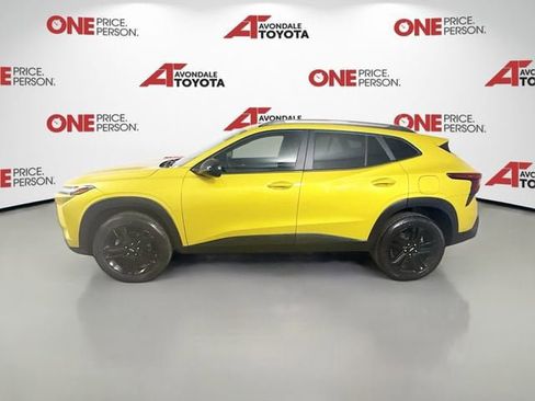 Used 2024 Chevrolet Trax ACTIV FWD image 4