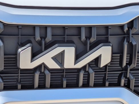 New 2025 Kia Telluride EX w/ EX Captain's Chair Package image 13