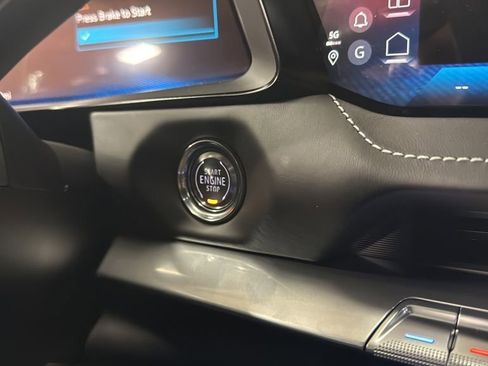 New 2026 Chevrolet Corvette Stingray Premium Cpe w/ Z51 Performance Package image 24