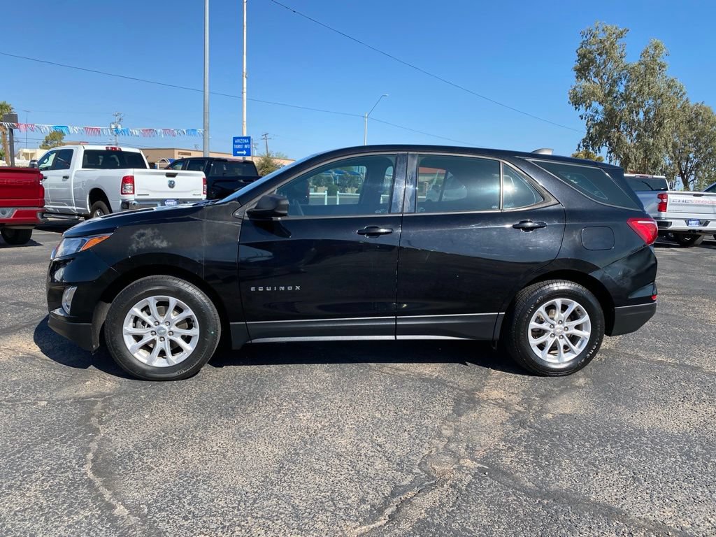 Used 2018 Chevrolet Equinox LS FWD image 3