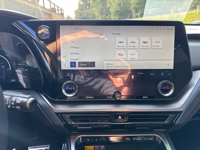 Used 2024 Lexus TX 500h AWD w/ Technology Package image 29