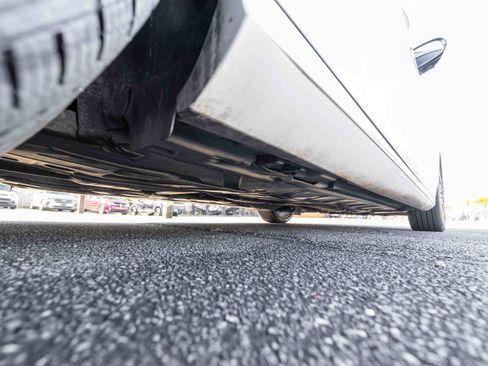 Used 2021 Mercedes-Benz E 350 E 350 RWD Sedan w/ Premium Package image 19