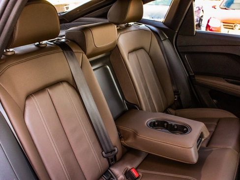 Used 2023 Audi Q4 e-tron Premium Plus w/ Premium Plus image 40