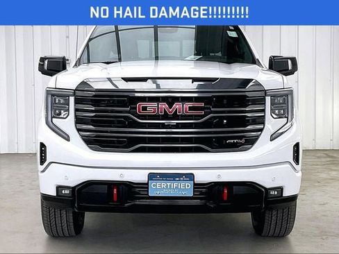 Certified 2023 GMC Sierra 1500 AT4 w/ AT4 Premium Package AWD/4WD image 3