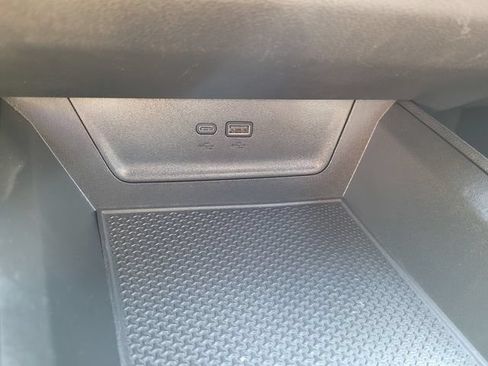 Used 2025 Chevrolet Equinox LT FWD image 20