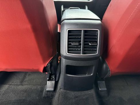 Used 2023 Kia Sportage LX FWD image 18