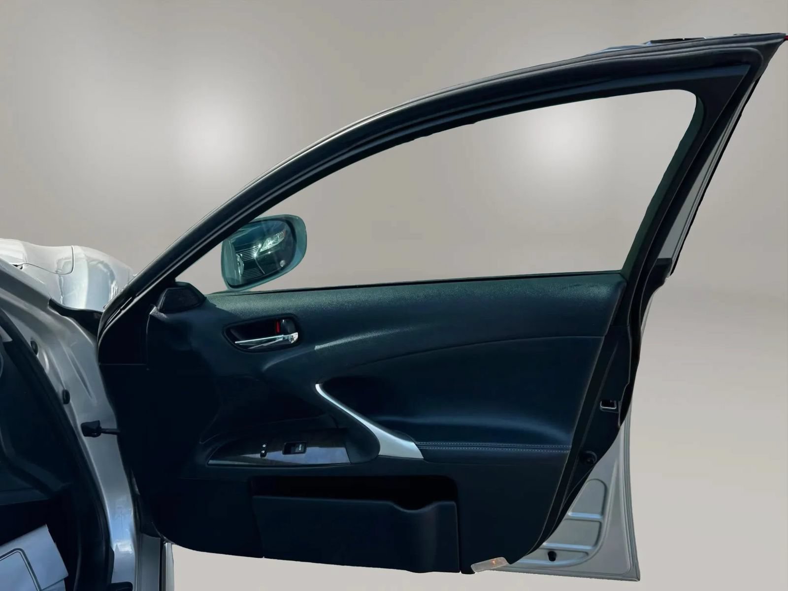 Used 2012 Lexus IS 250 w/ Premium Pkg Value Edition RWD image 18