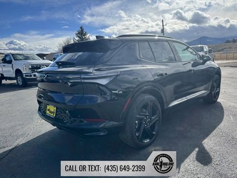 New 2026 Chevrolet Equinox EV RS image 4