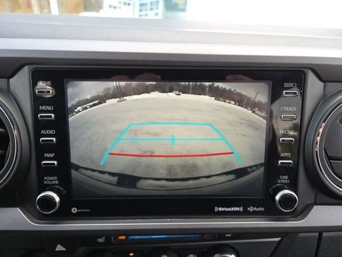 Used 2021 Toyota Tacoma TRD Off-Road image 11