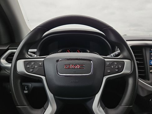 Certified 2022 GMC Acadia SLE w/ Driver Convenience Package image 18