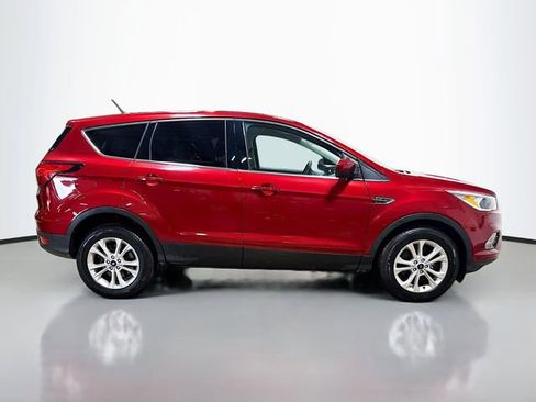 Used 2019 Ford Escape SE AWD/4WD image 6