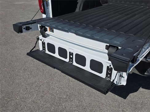 Used 2024 GMC Sierra 1500 SLT w/ SLT Premium Plus Package image 12