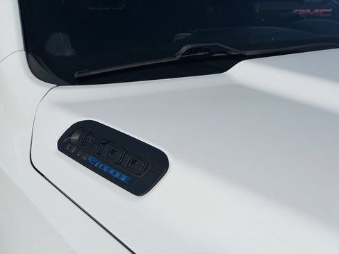 Used 2022 RAM 1500 Big Horn AWD/4WD image 6