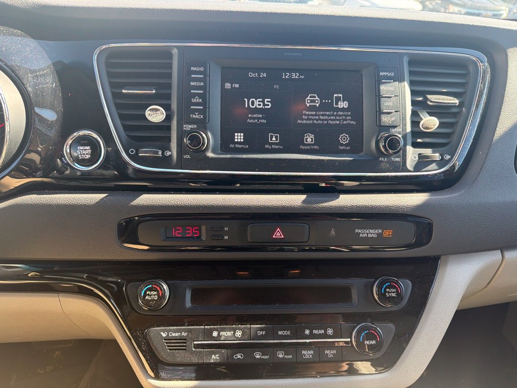 Used 2018 Kia Sedona EX FWD image 12