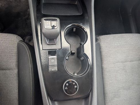 Used 2023 Nissan Rogue SV AWD/4WD image 13