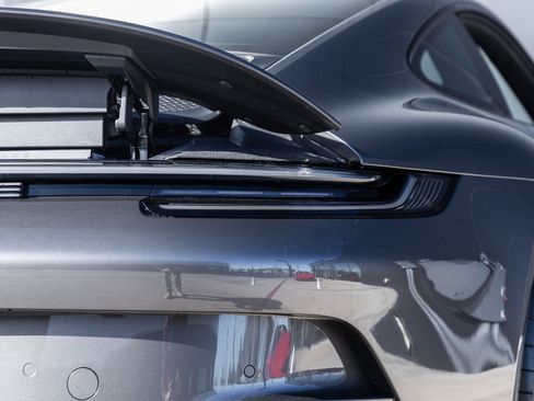 Certified 2022 Porsche 911 GT3 Touring image 17