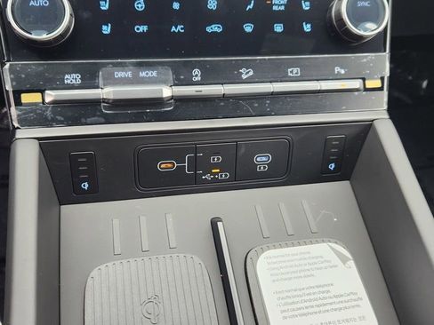 New 2026 Hyundai Santa Fe Calligraphy image 18