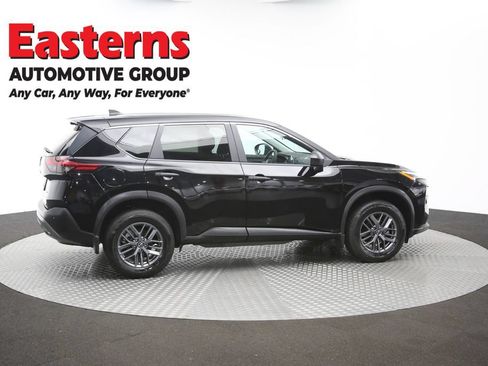 Used 2023 Nissan Rogue S AWD/4WD image 44