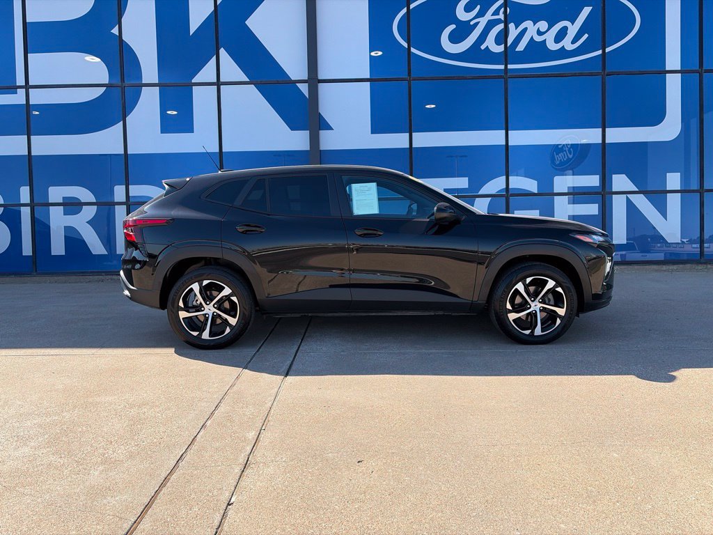 Used 2026 Chevrolet Trax RS w/ Driver Confidence Package FWD image 8