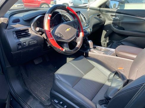Used 2019 Chevrolet Impala LT w/ LT Convenience Package FWD image 6