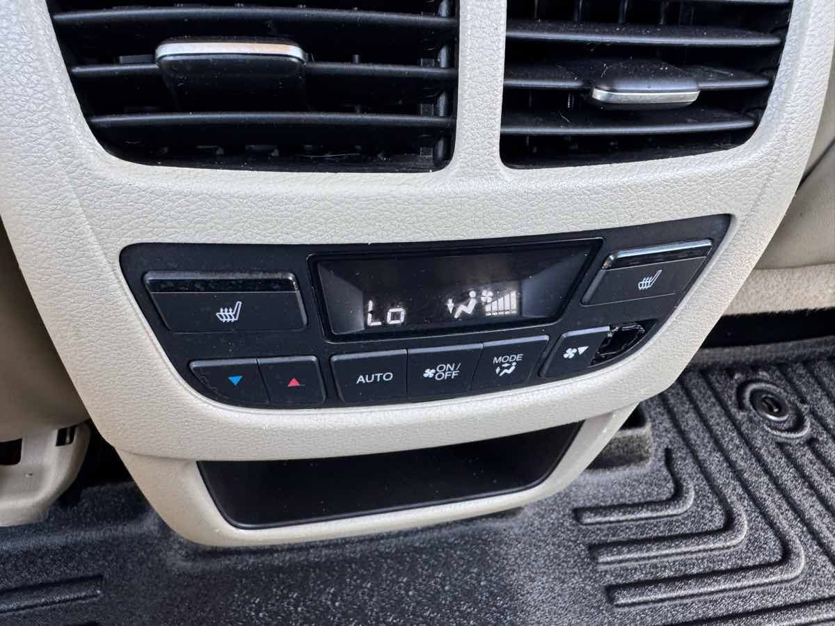 Used 2020 Acura MDX w/ Advance Package AWD/4WD image 22