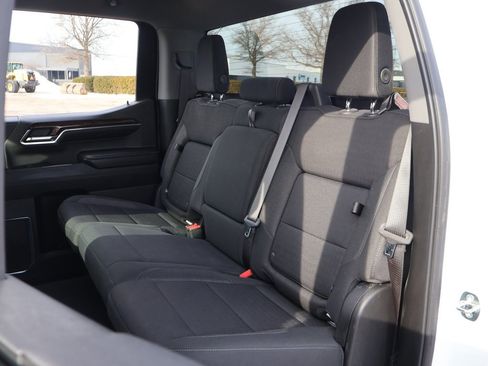 Used 2024 GMC Sierra 1500 Elevation image 29