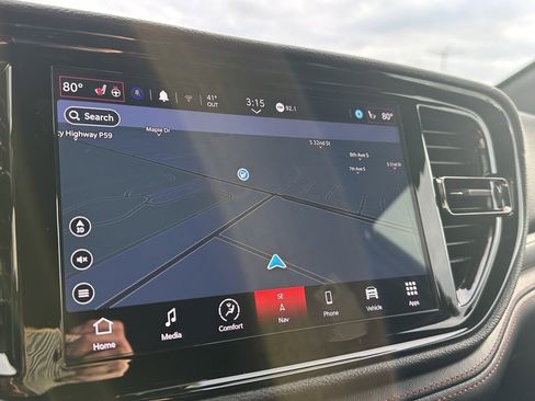 Used 2024 Dodge Durango GT image 33